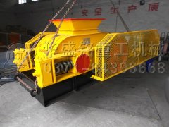 質優(yōu)價廉對輥破發(fā)貨現(xiàn)場